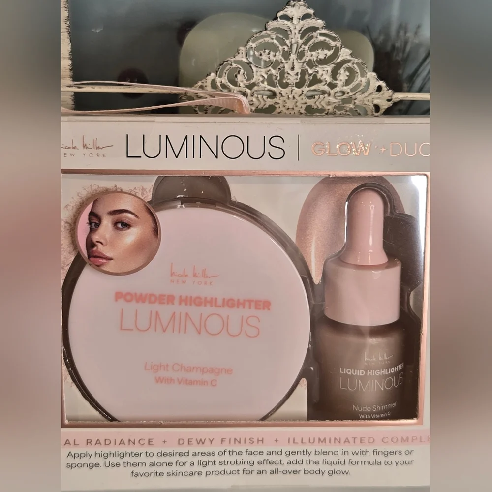Nicole Miller Luminous Glow Duo - Light Champagne & Nude Shimmer